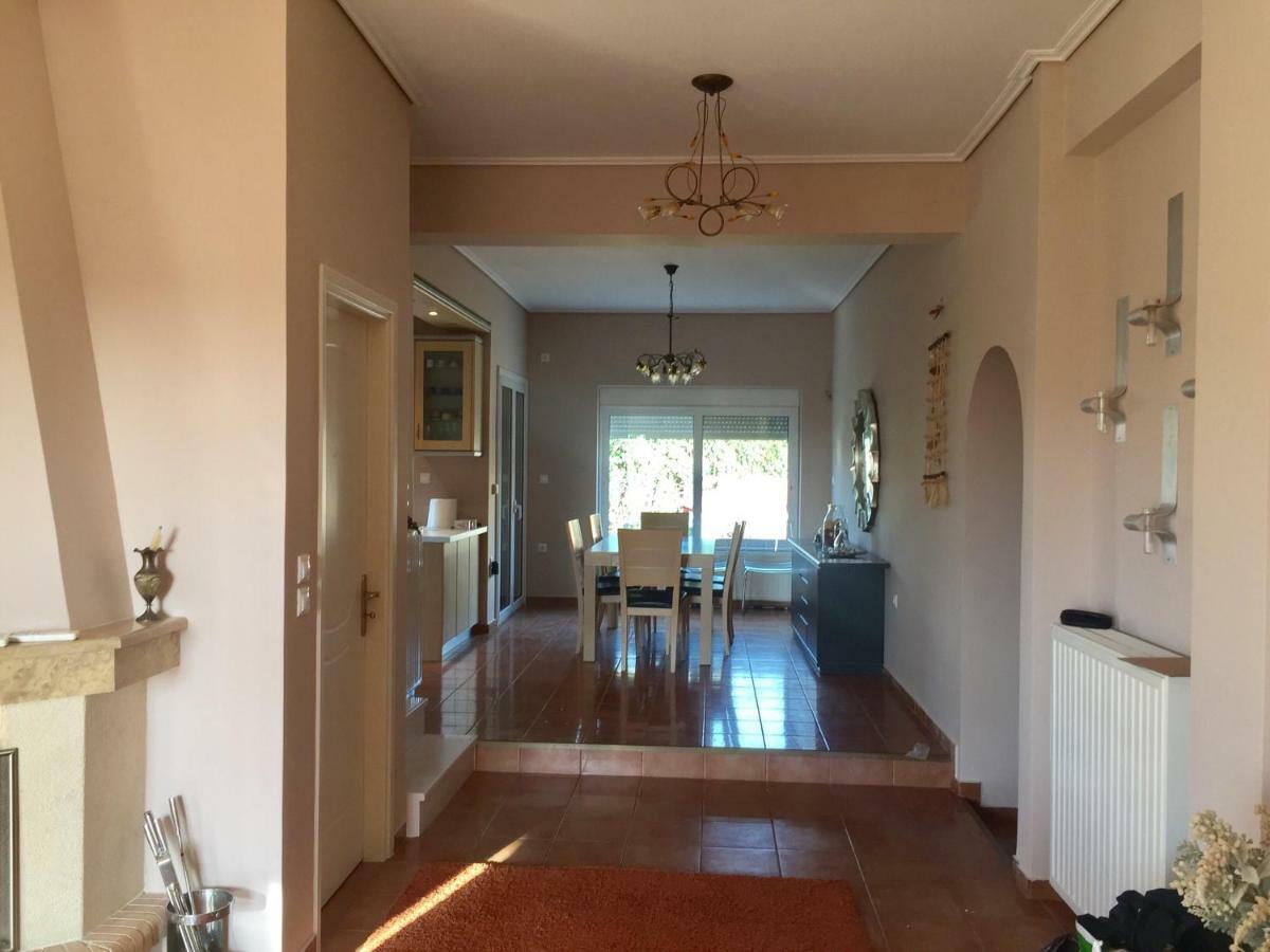 Relaxing Villa With Swimming Pool And Garden Άγιος Γεώργιος Εξωτερικό φωτογραφία