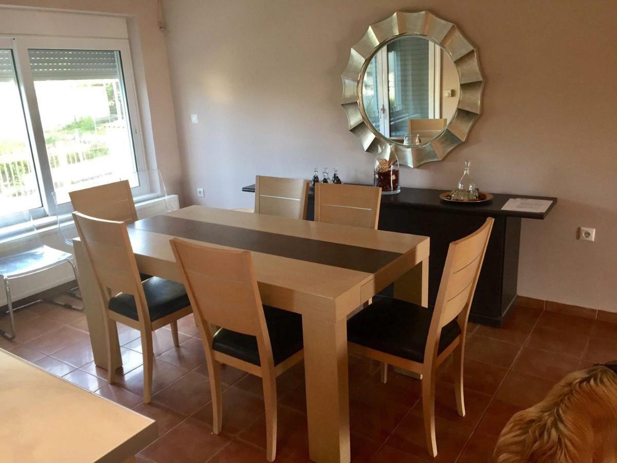 Relaxing Villa With Swimming Pool And Garden Άγιος Γεώργιος Εξωτερικό φωτογραφία